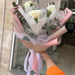 دسته گل رز سفید